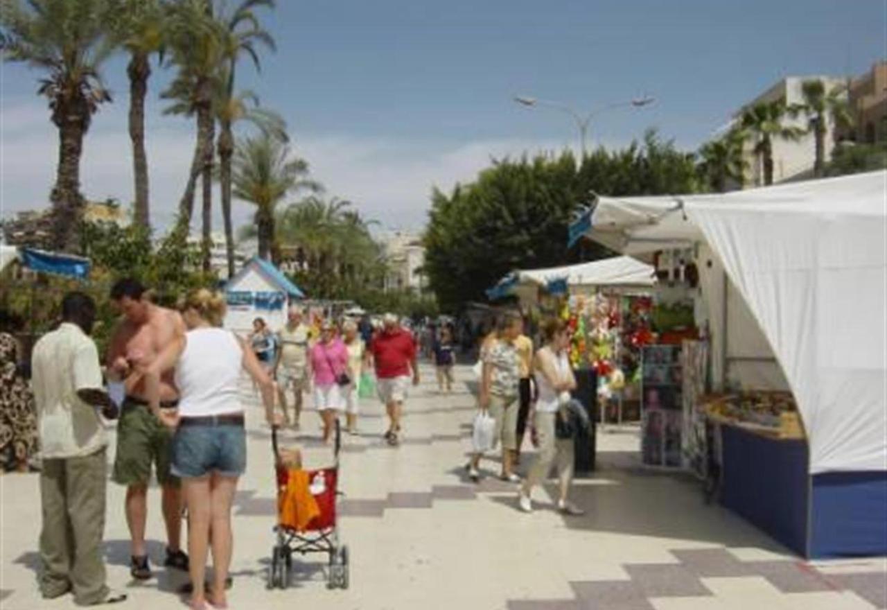 Casa De Nelliken Villa Torrevieja Bagian luar foto